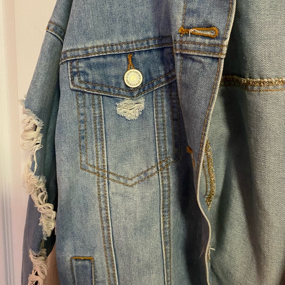 FOREVER 21 JEAN JACKET -OVERSIZED